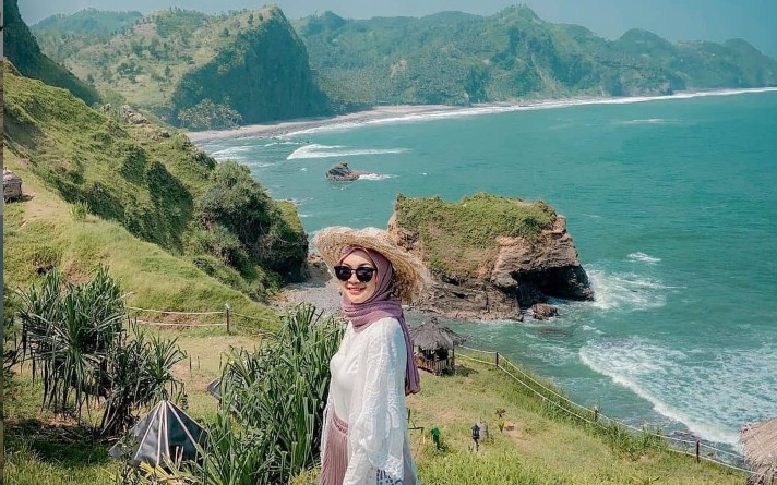 Hal Menarik di Pantai Menganti Hal Menarik di Pantai Menganti